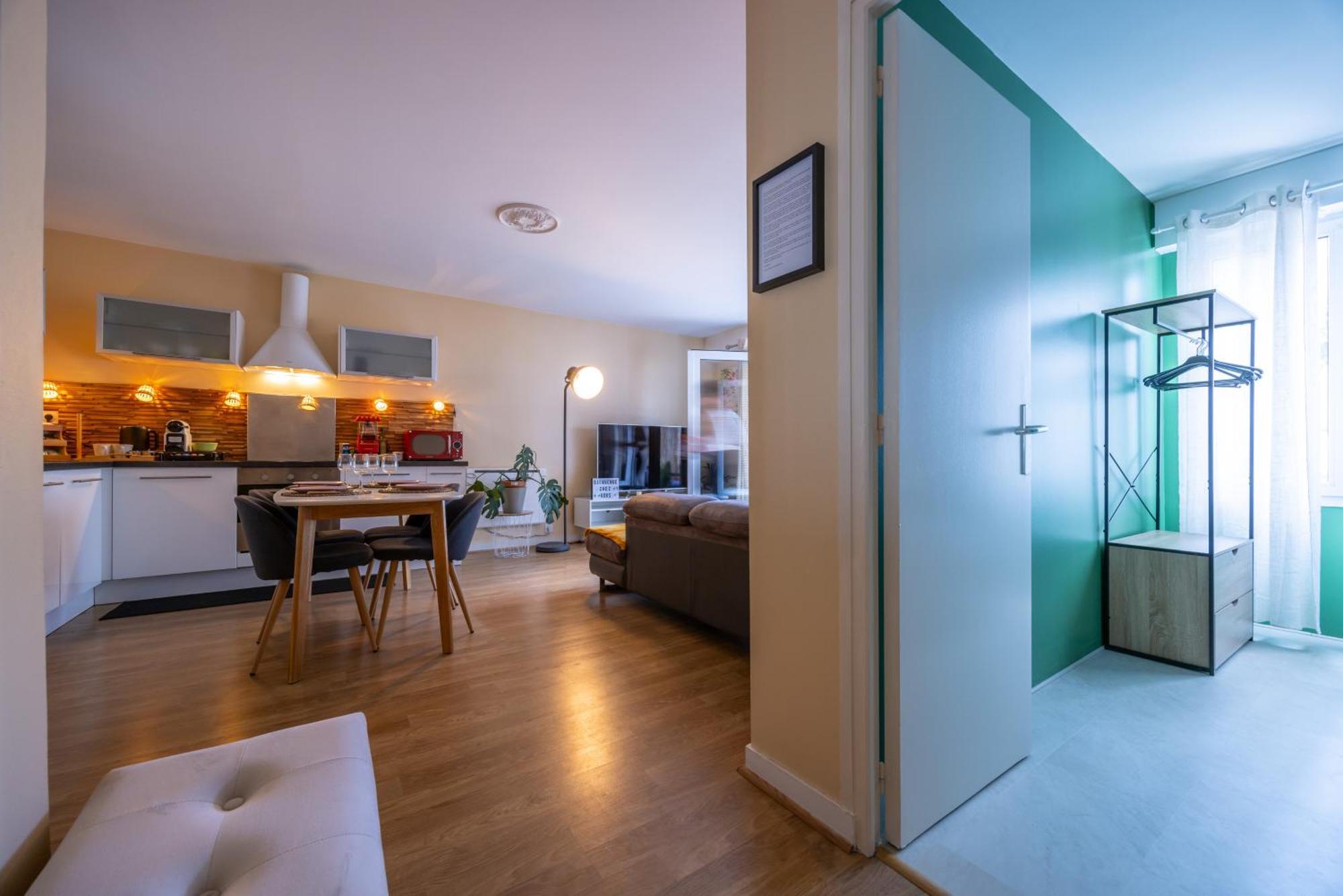 Le Coin Du Bonheur Lägenhet Nantes Exteriör bild